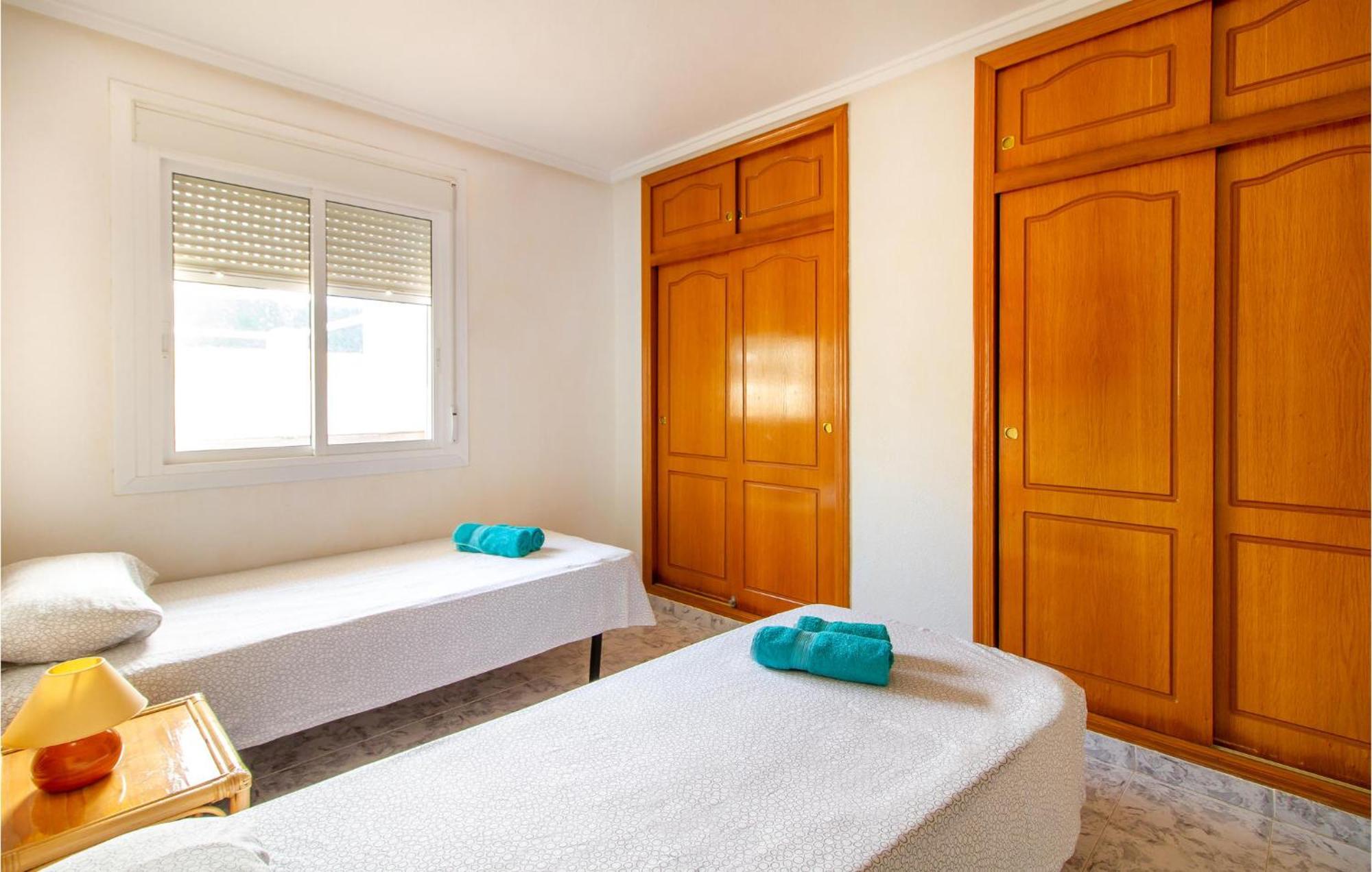 Beautiful Home In Gran Alacant With Kitchen Santa Pola Exteriér fotografie