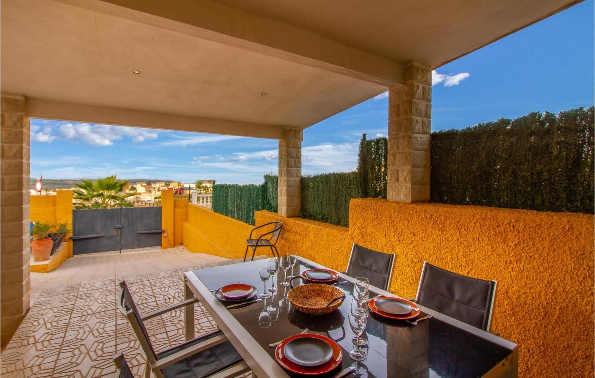 Beautiful Home In Gran Alacant With Kitchen Santa Pola Exteriér fotografie