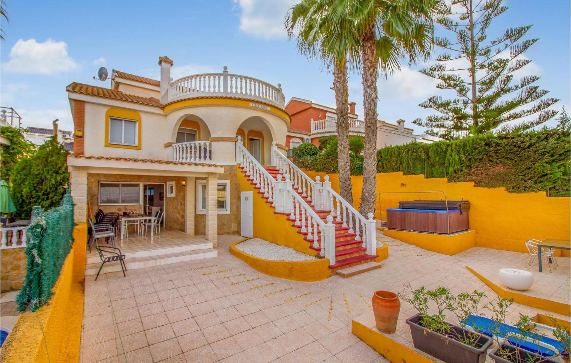 Beautiful Home In Gran Alacant With Kitchen Santa Pola Exteriér fotografie
